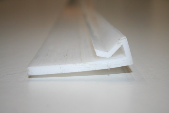 Clamping profile white 76x5 mm/ 3 meter